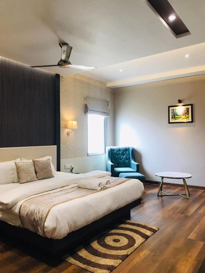 Hotel Royal Livin バラナシ エクステリア 写真